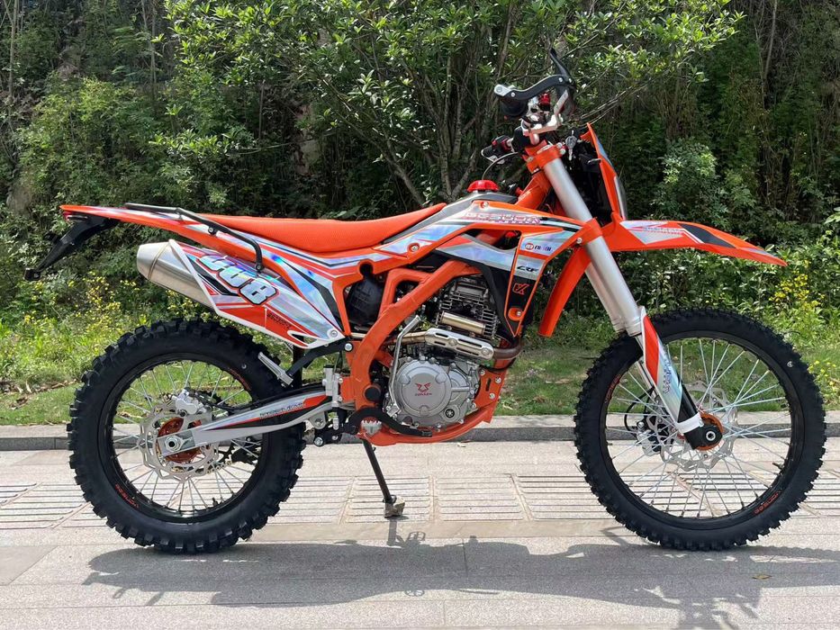 BESUDA ZONSEN CB300cc оригинал мотоциклы