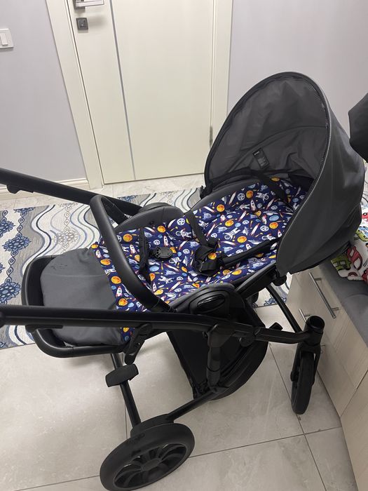 Продам коляску Anex type в цвете Iron  2 в 1