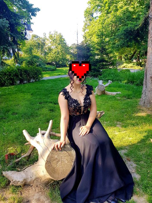 Продавам Бална рокля