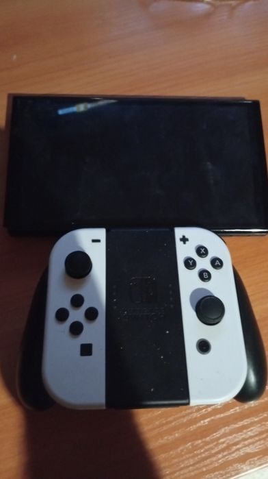 Продавам Nintendo switch