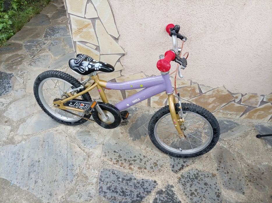 Vând bicicletă pentru copii cu roți de 16 inch