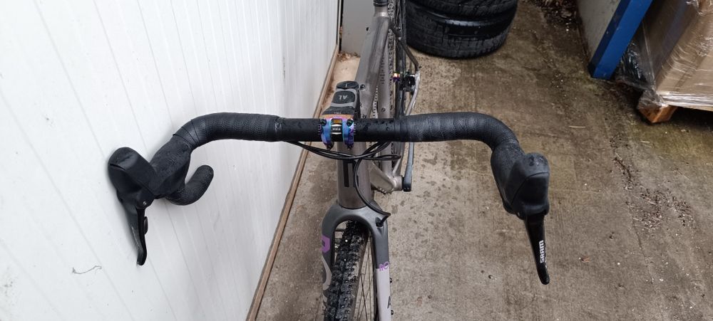 Гравел велосипед Ruut