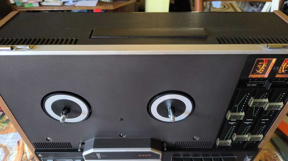 Magnetofon Philips N4417