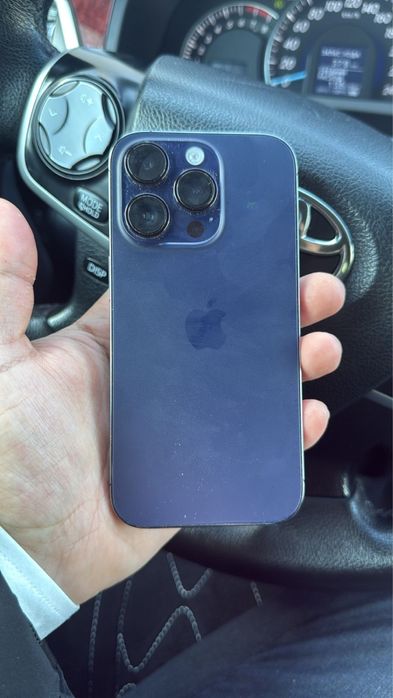 Iphone 16 pro max , 14 pro