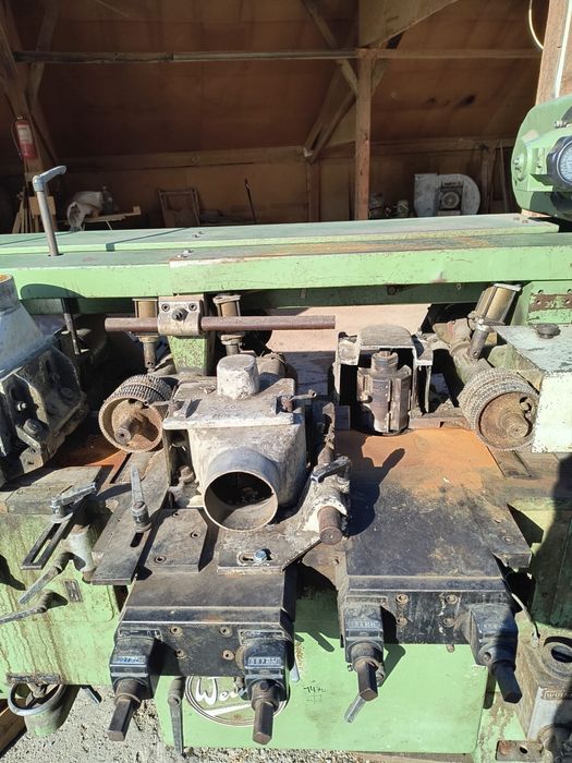 Masina rindeluit 4 fete weining 6500 euro Inclusiv TVA