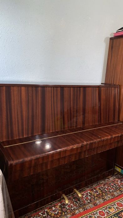 Продается Пианино Беларусь хорошего состояния