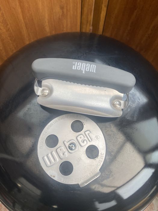 Барбекю на дървени веглища - Weber - като ново