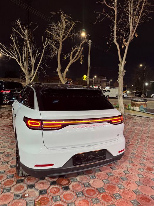 Leapmotor c 11  продается