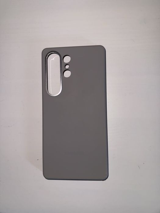Vand Husa originala Samsung S25 Ultra cu husa iPhone 16 pro