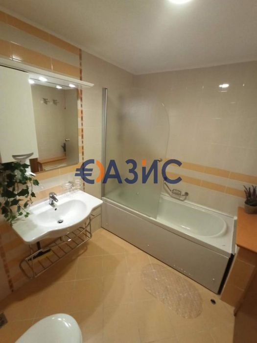 Апартамент с 1 спалня, 7-ми етаж, "Emerald Beach Resort & Spa",