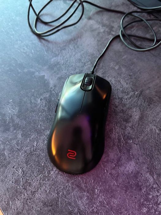 Продам мониторы,мышки,наушники