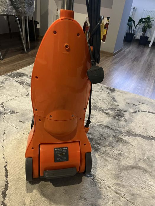 Aparat de spalat covoare