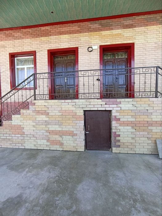 Гулистон 3 ховли сотилади