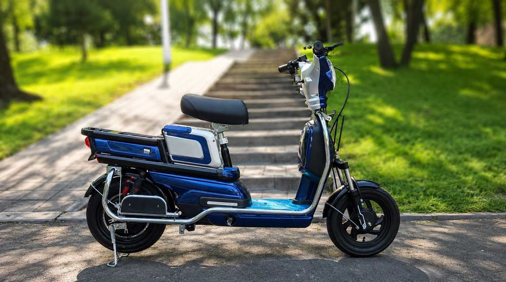 Ocazie! Scuter electric 500W, cu baterie li ion– stare perfectă