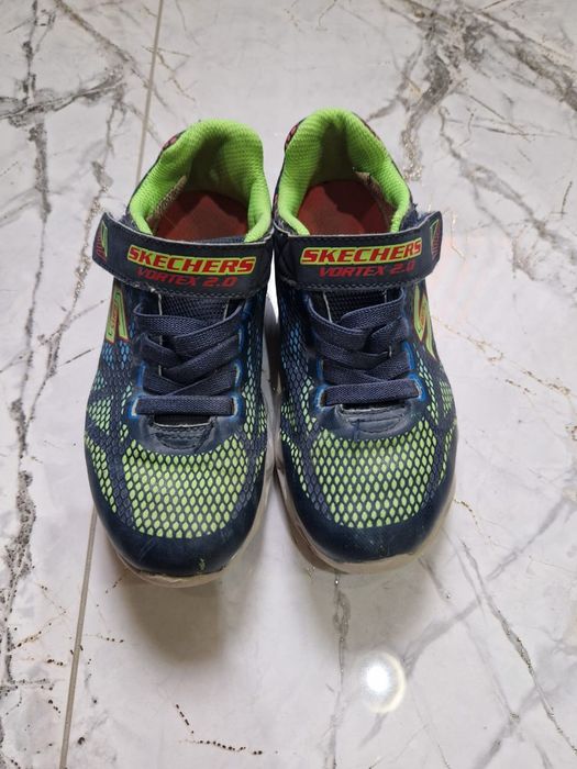 Кроссовки на мальчиков