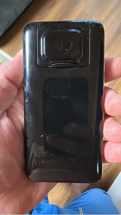 Telefon cu butoane mari(merge cartela de digi)