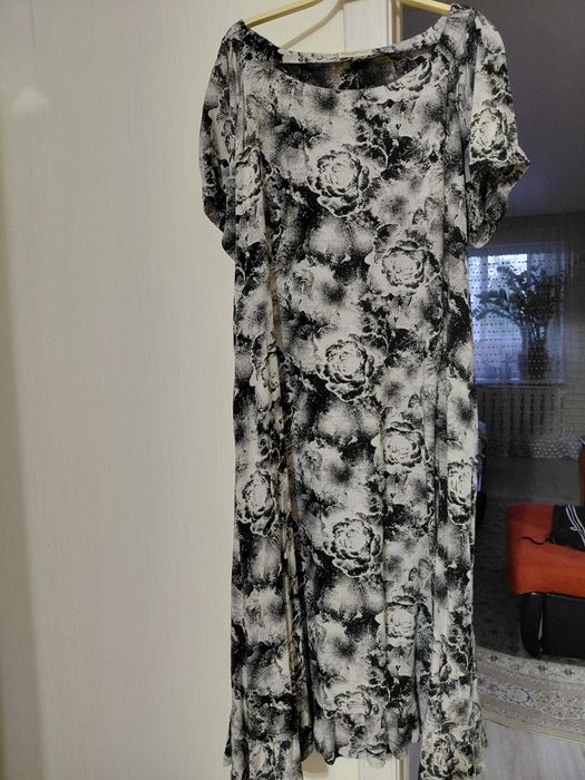 Женские платья разные