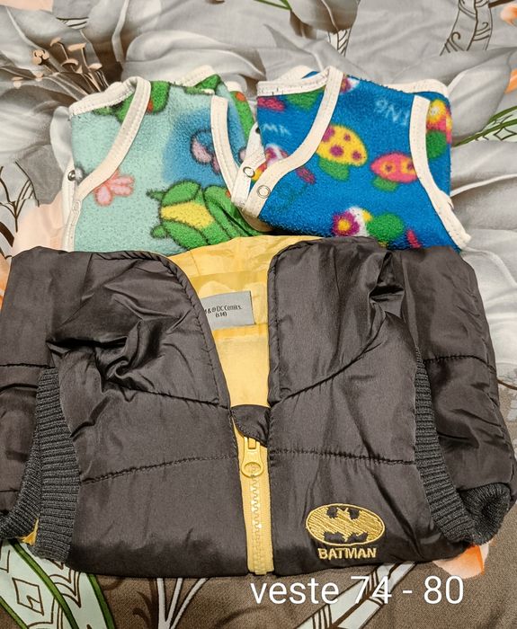Pijamale, vestute, sac de dormit
