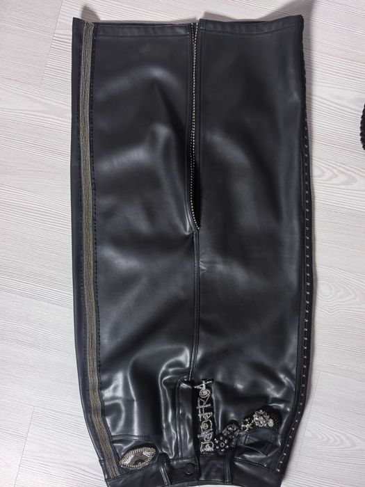 Кожена пола Djofra