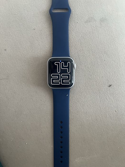 Эпл вотч 6      Серия