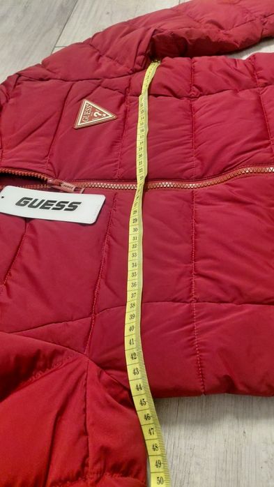 Grleaca lunga noua Guess marimea XS