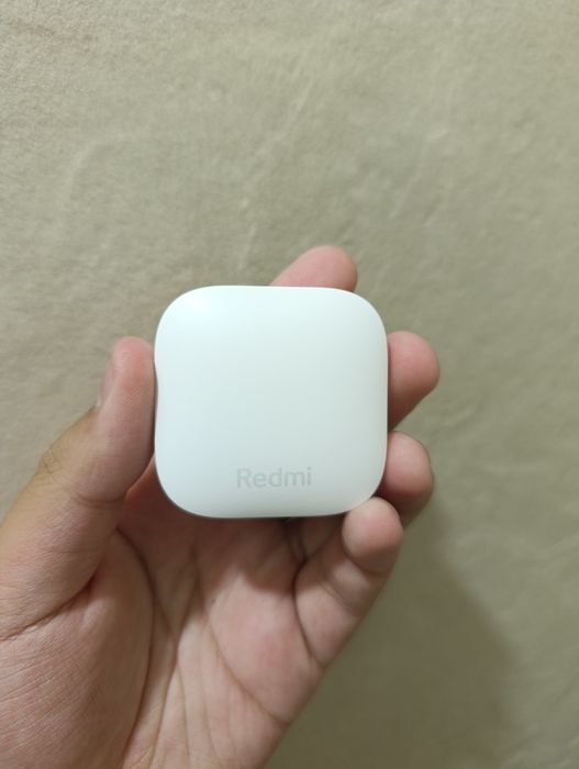 Продам срочно Redmi buds 6 active