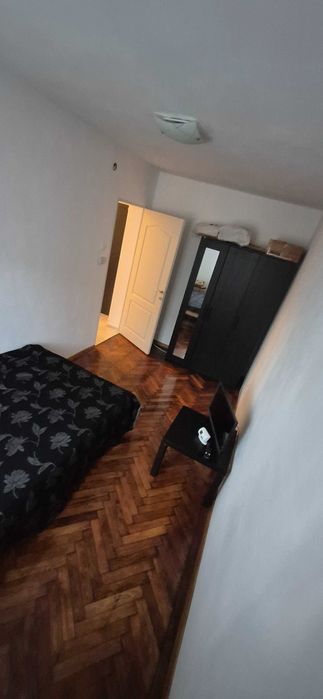 Inchiriez apartament 3 camere Rusciorului (proprietar)