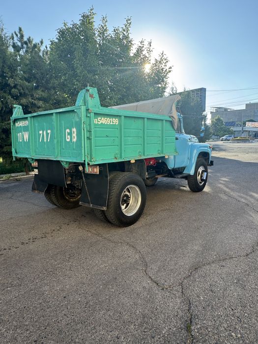 ZIL 1989 yil Sotiladi