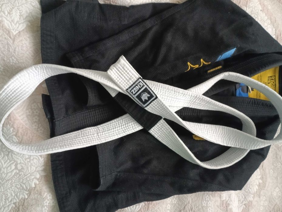 Кимоно Джиу -джитсу