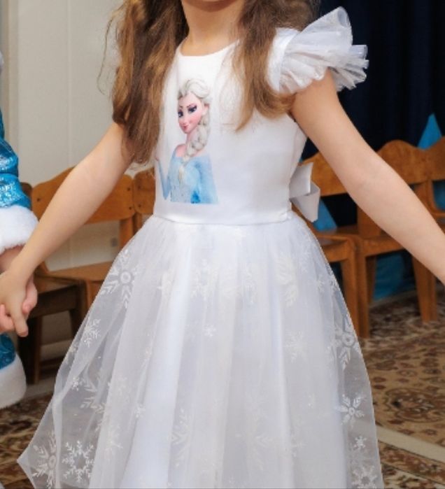 Платья на девочку 5-6 лет