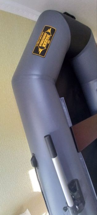 Лодка  Бриз.пвх 2.80 см.Новая.Пвх.Цвет серый.Новая!