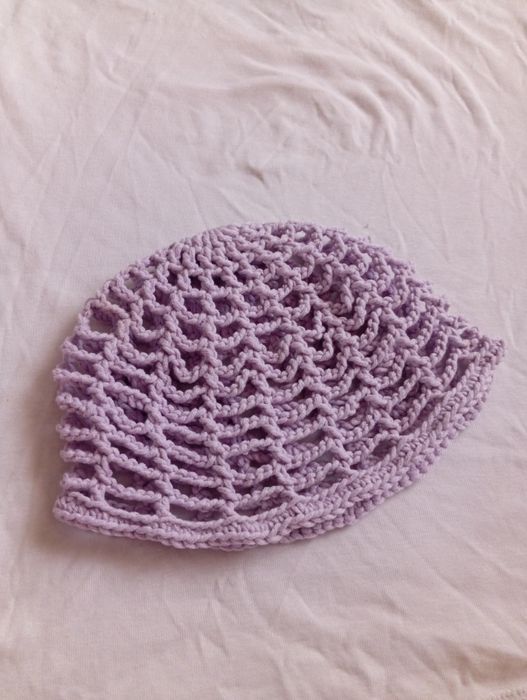 вязаный головной убор Бини