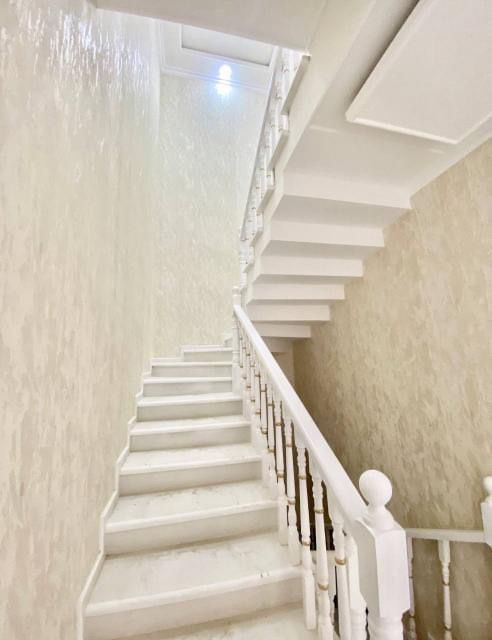 Продажа! Коттедж с ремонтом ор-р Ахмад Дониш, Кизилдехкон