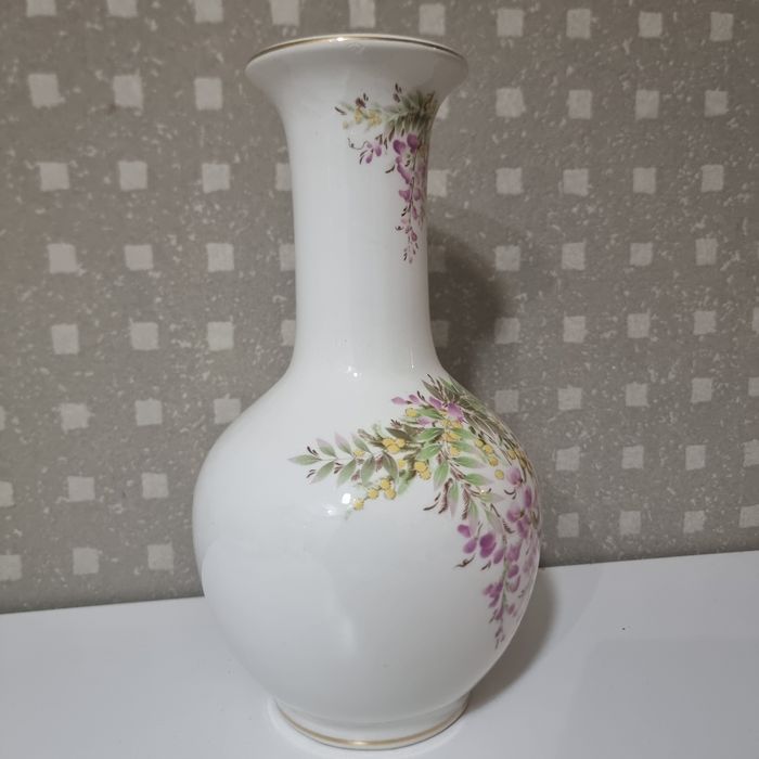 Vază porțelan pictată manual, flori mov și aur