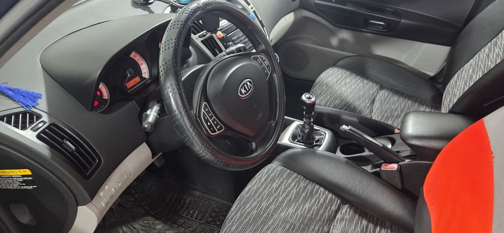 Kia ceed 2008 2.0