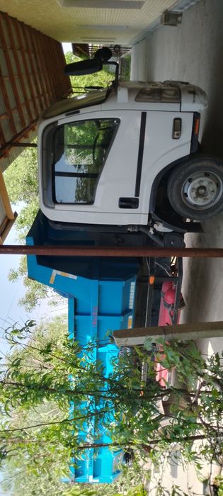 Isuzu sotiladi holati yaxshi