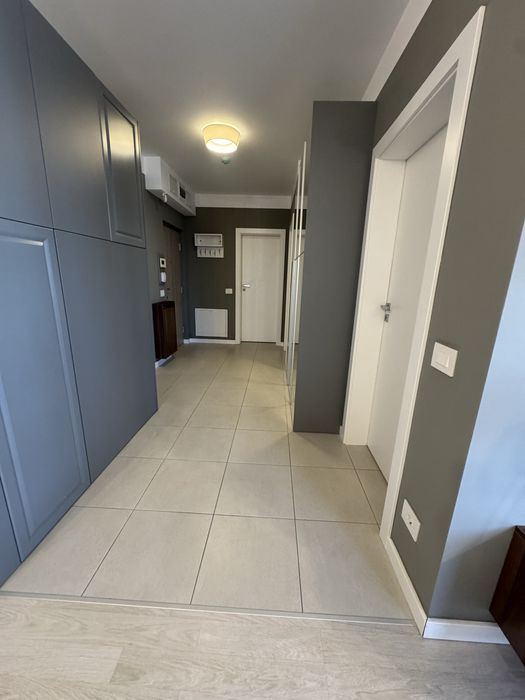 Apartament de închiriat 3 Camere, 2 băi- PRIMA ONEȘTILOR!