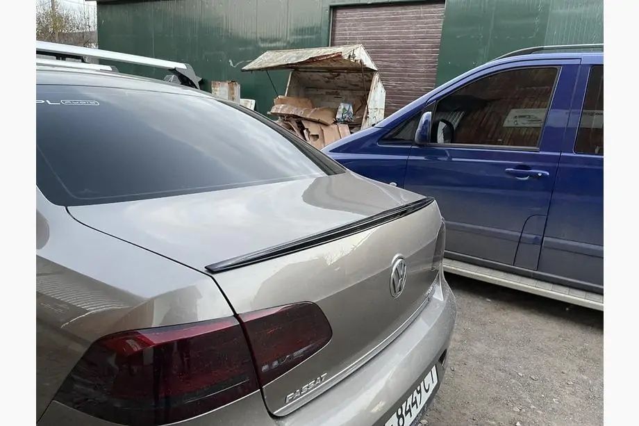 Eleron Passat b7