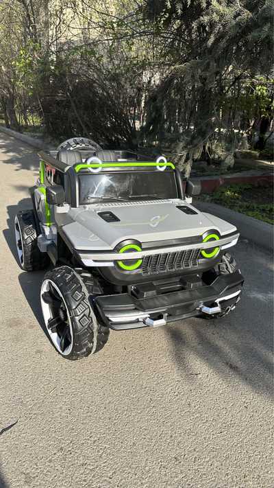 Электромобиль двухместный Jeep Buggy 1166, серый.