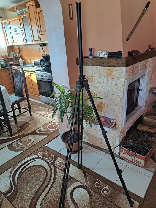 Продавам стойка.