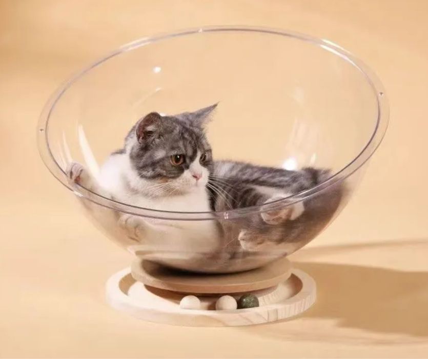 Лежанка для кошки новая