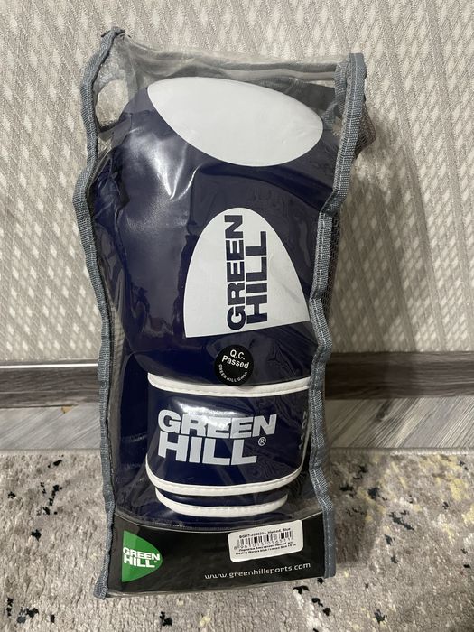 Перчатки боксерские