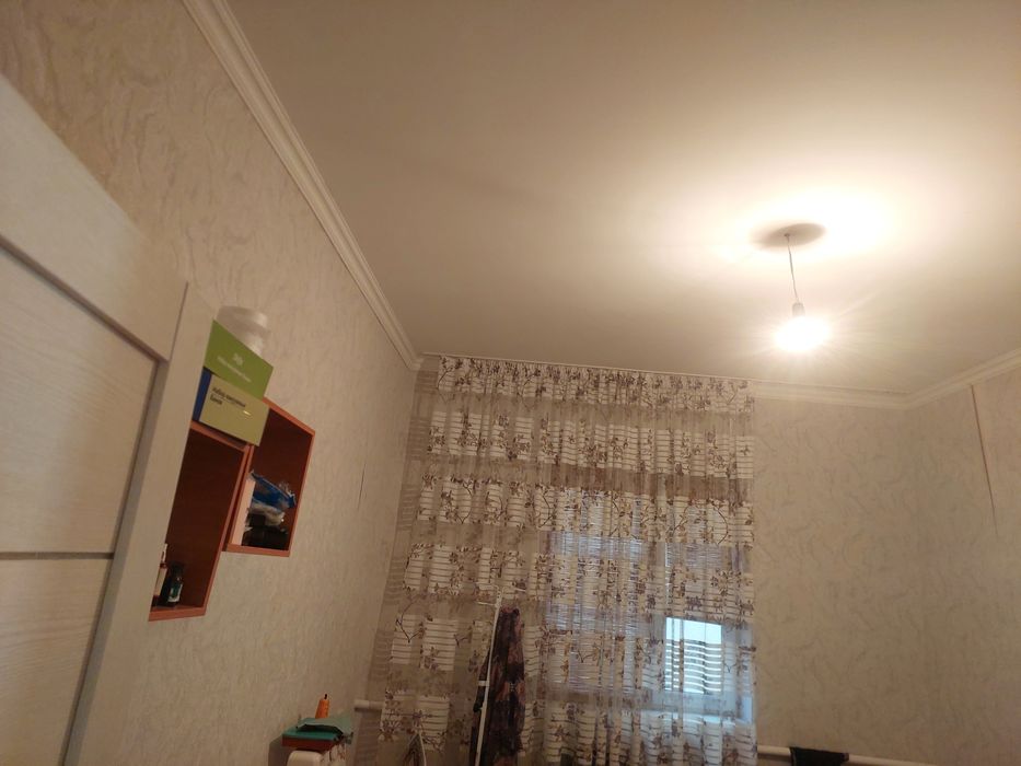 Дом 6 комнатный близко к городу.