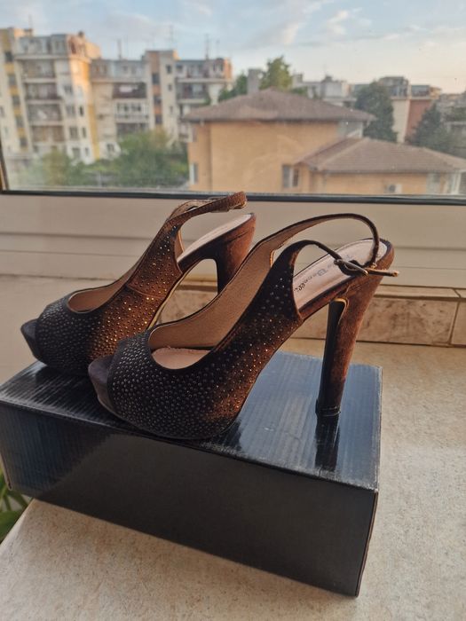 Черни официални обувки