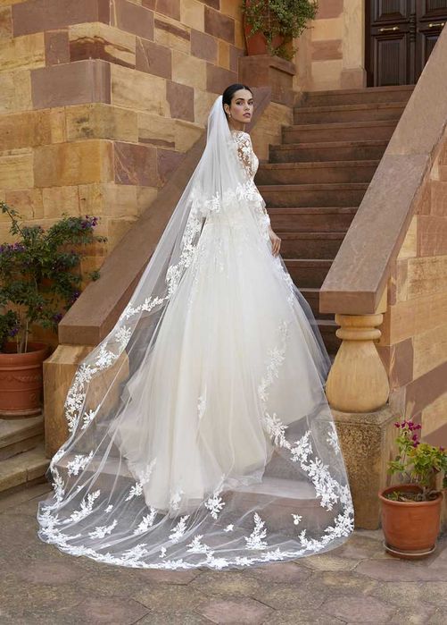 Булчинска рокля DEMETRIOS Cosmobella Collection 8070 | салон Арети