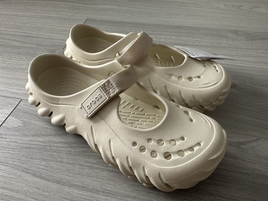 Pereche crocssss