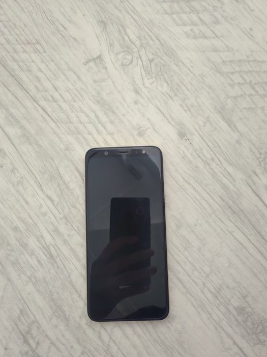 Продам телефон самсунг