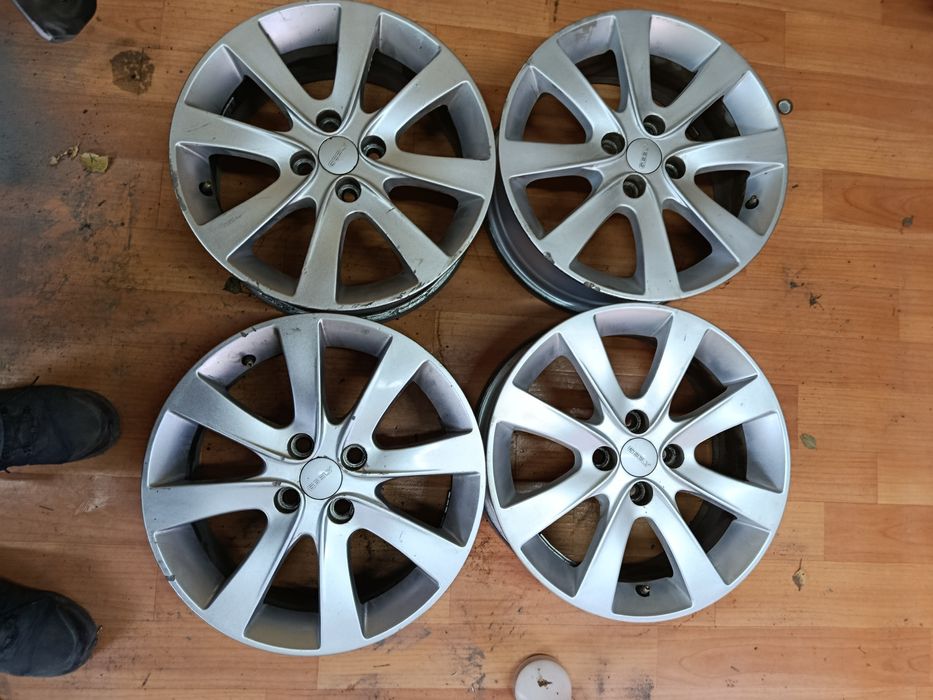 Универсальные диски 4 на 100 R16