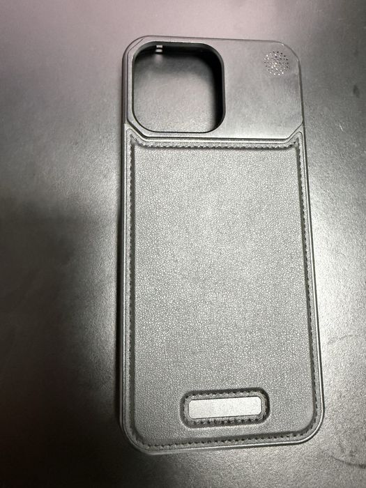 Husa iphone 16 pro max pull and push