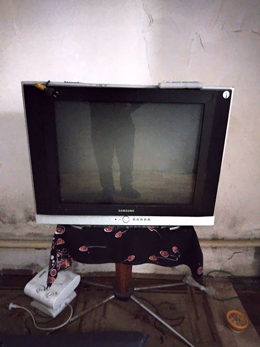 Телевизор Самсунг